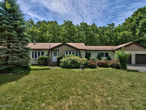 2nd image of 165 Jonas Mountain Dr