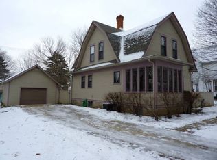 314 N Main St, Deerfield, WI 53531