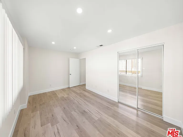 14112 Delano St #2 — Photo 11
