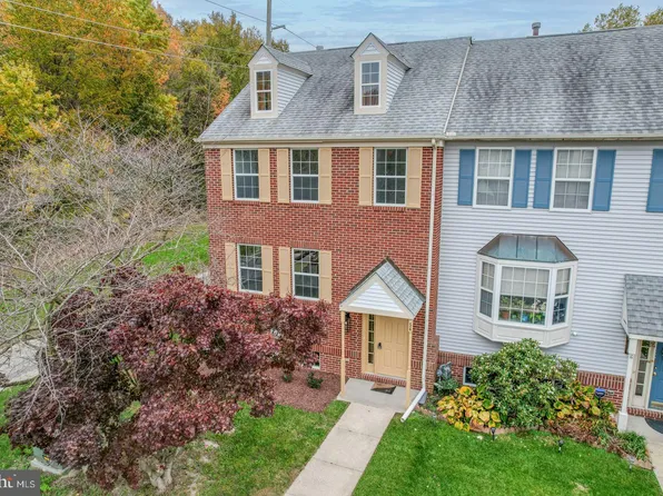 54 Fair Wind Pl, Dover, DE 19901