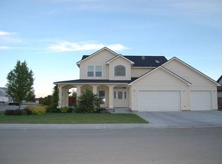 253 Cisco Ct, Mtn Home, ID 83647