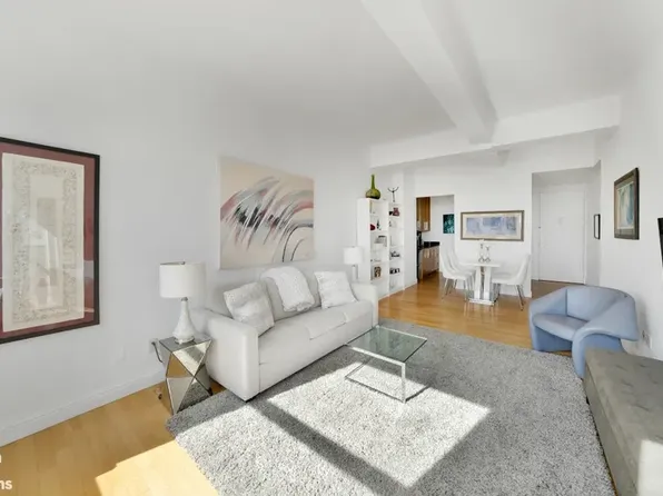 88 Greenwich Street image 3 of 11