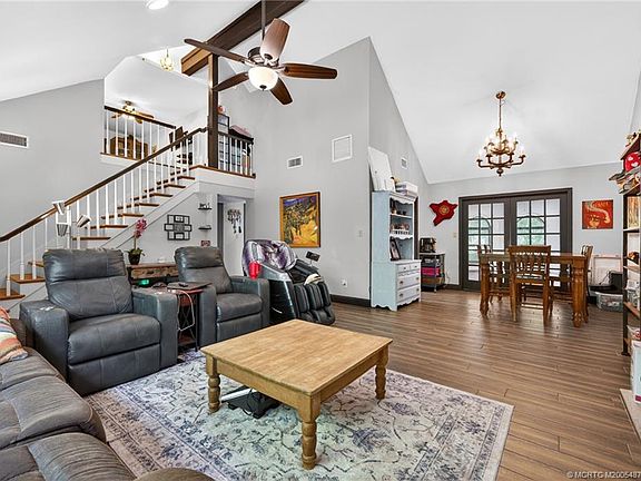 4th image of 3548 Seminole Rd