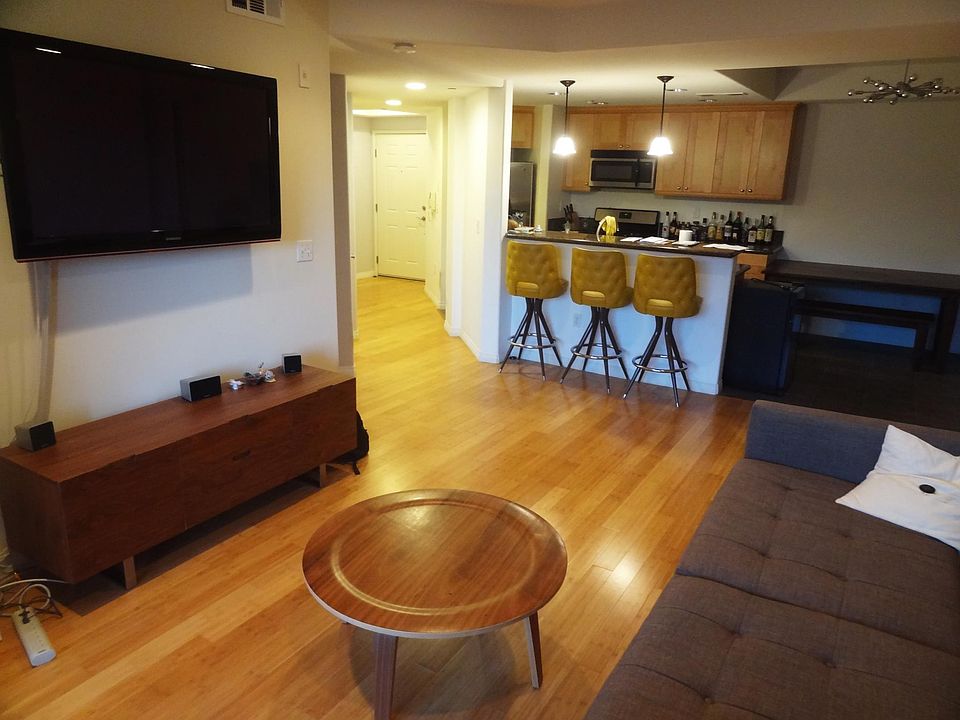 1st image of 3636 Jasmine Ave Unit 307