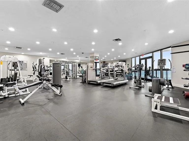 6287 Bahia Del Mar Cir #312 — Photo 42
