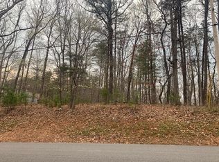 75 Forest Lawn Dr, Moneta, VA 24121