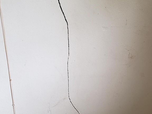 5th image of 555 Argyle Ct