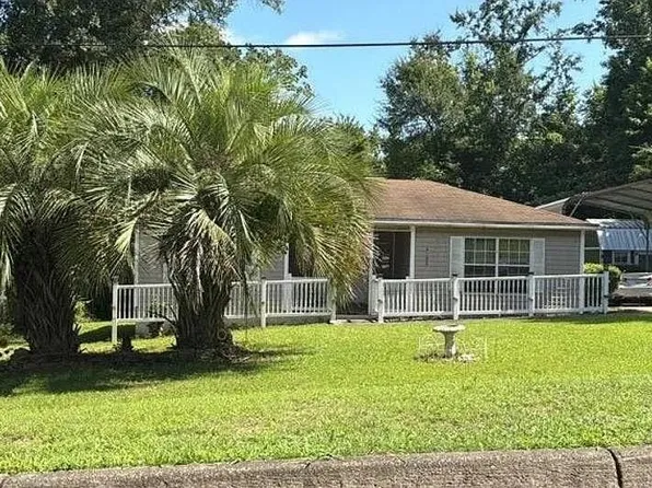 4188 Clay St, Marianna, FL 32448
