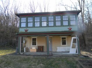 854 Kaufmann Ave, Dubuque, IA 52001