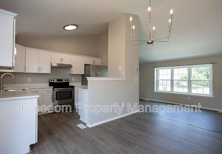 10116 Wimbledon Ct — Photo 13