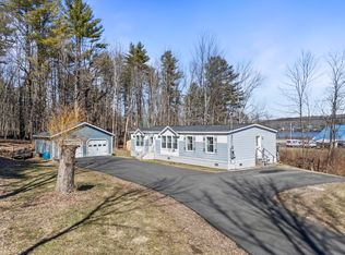 25 Birch Street, Winthrop, ME 04364