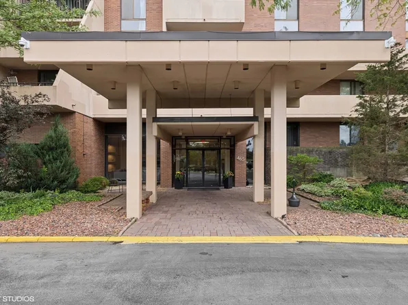 465 W Dominion Dr Unit 903, Wood Dale, IL 60191