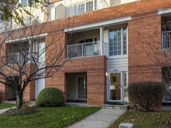 156 Christina Landing Dr, Wilmington, DE 19801