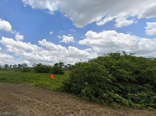 9004 S Castle Ct, Labelle, FL 33935