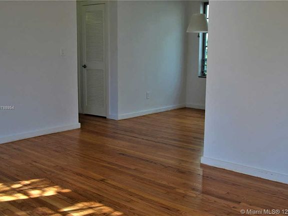 4th image of 1508 Michigan Ave APT 4