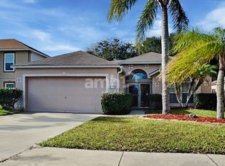 70 W Reeding Ridge Dr, Jacksonville, FL 32225