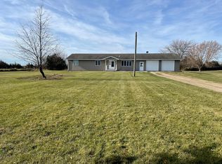2473 E 1859th Rd, Ottawa, IL 61350