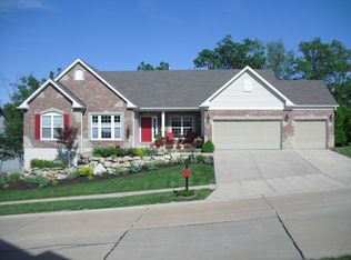 946 Stone Spring Dr, Eureka, MO 63025