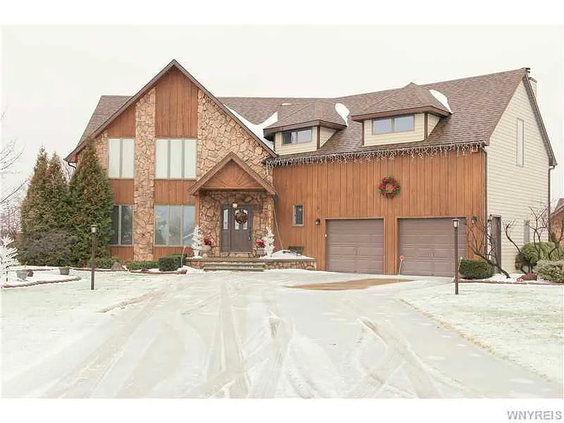 6944 Christi Ln photo 1