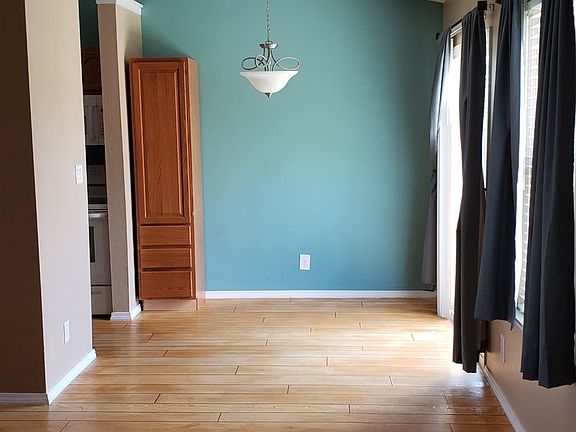5th image of 418 Faxon Dr