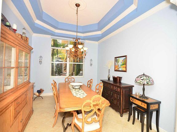 Formal Dining