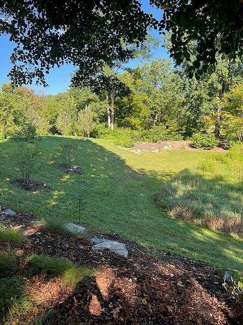 2nd image of 27W770 Brookside Dr