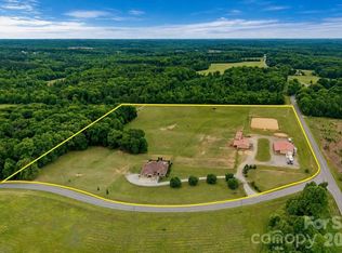 2151 Brown Chapel Rd, Catawba, NC 28609