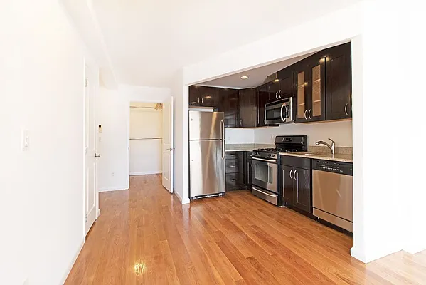 Rented by NY Space Finders Inc. | media 16