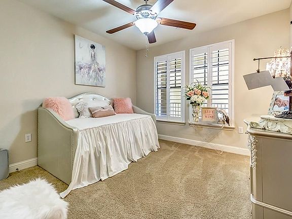 5th image of 2214 Portofino Dr