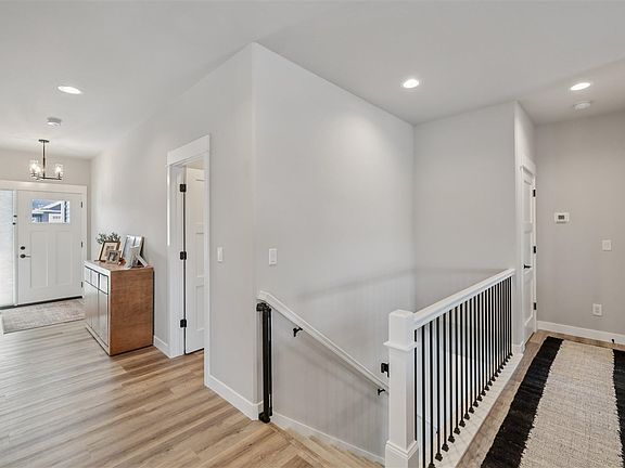 2nd image of 1310 E Gable Way