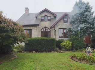 3012 Curran Rd, Louisville, KY 40205