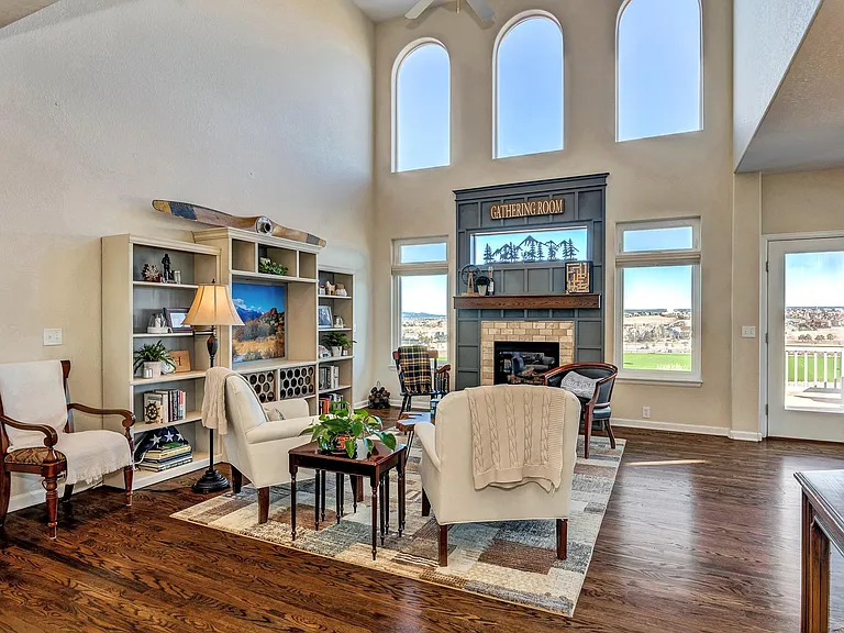3584 Shady Rock Dr — Photo 15