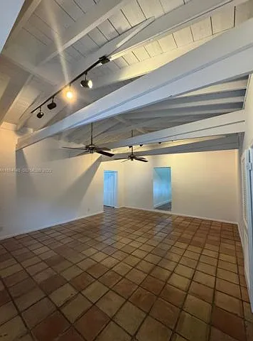 5801 SW 100th St — Photo 8