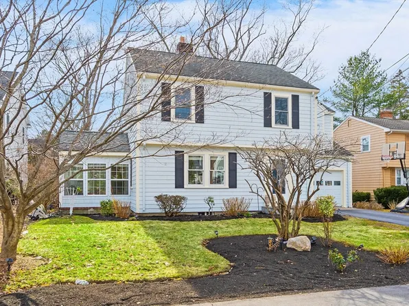 28 Dexter Rd, Lexington, MA 02420