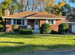 132 Van Ryn Ave, Schenectady, NY 12304