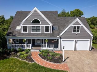 11 Sky Farm Ln, Sterling, MA 01564