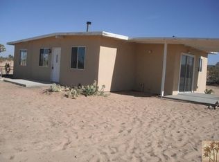 1180 De Fever Ln, Landers, CA 92285