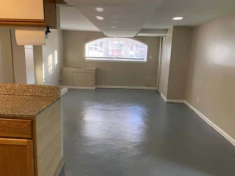 5248 W Altgeld St — Photo 23