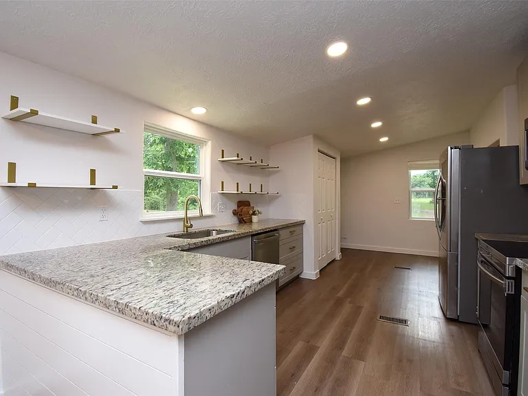 26257 Red Oak Ln — Photo 18