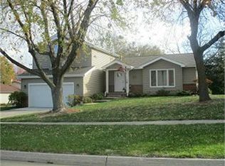 1050 1st Street Pl, Waukee, IA 50263