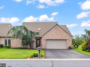 79 Fairfax Ln #L-0102, Annville, PA 17003