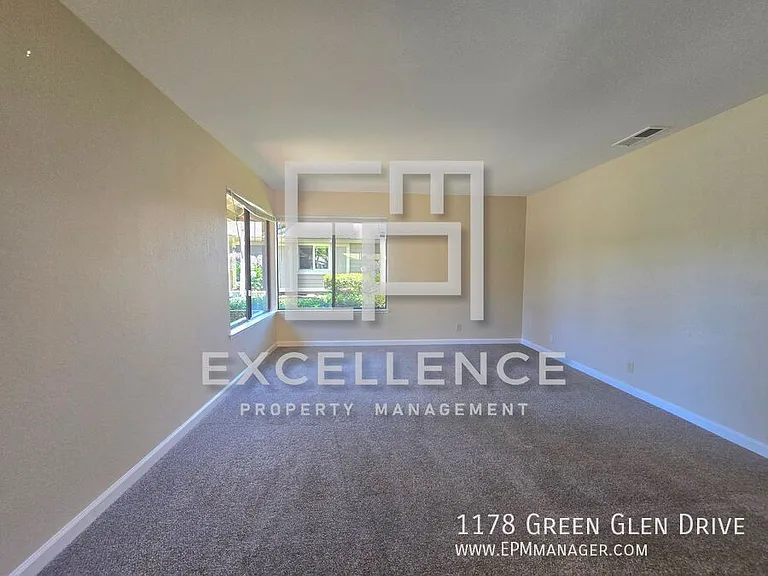 1178 Green Glen Dr — Photo 5