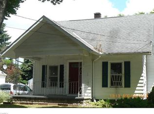 5614 Dunbar Ave, Ashtabula, OH 44004