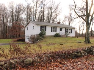 62 Sunset Ln, Washington Depot, CT 06794