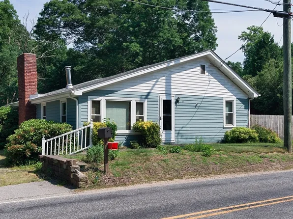 188 Lake St, Moosup, CT 06354