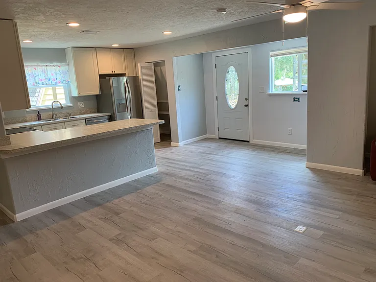 1500 Pine Island Rd #B — Photo 3