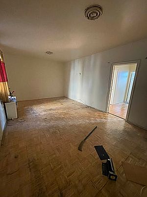 5th image of 61-17 Woodside Ave #4