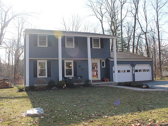 3rd image of 50 Churchill Pl