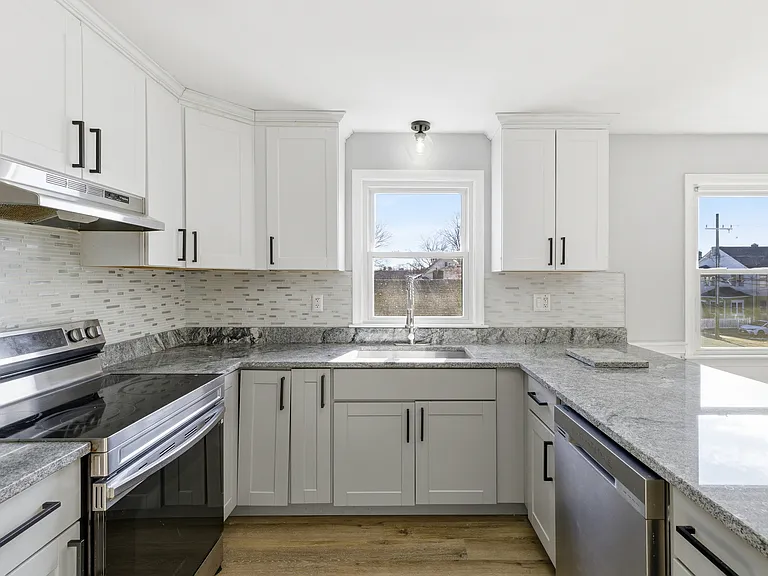 30 Garden St — Photo 1