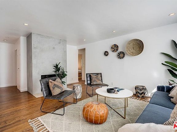 3rd image of 1814 Montrose St Unit 1
